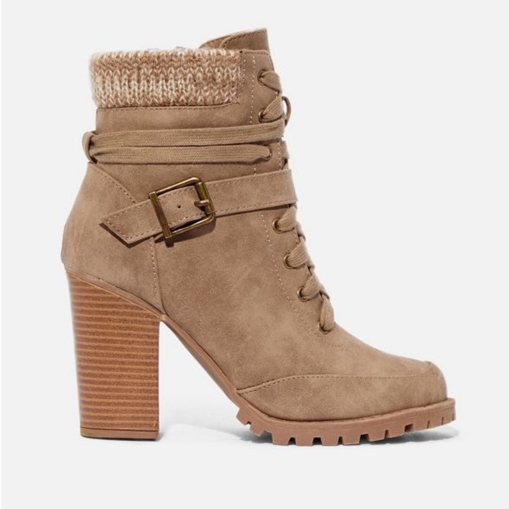 Cuff Ankle Boot - Picture 5 of 7